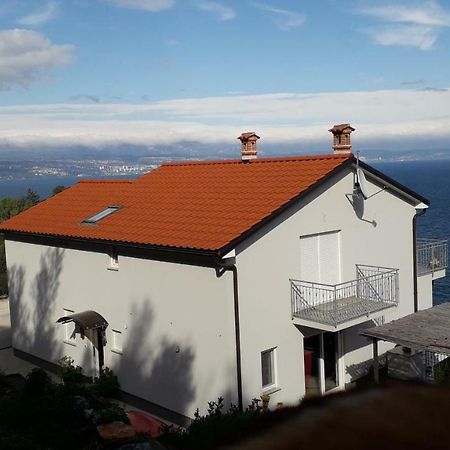 Apartman Rubinic Ловран Екстериор снимка