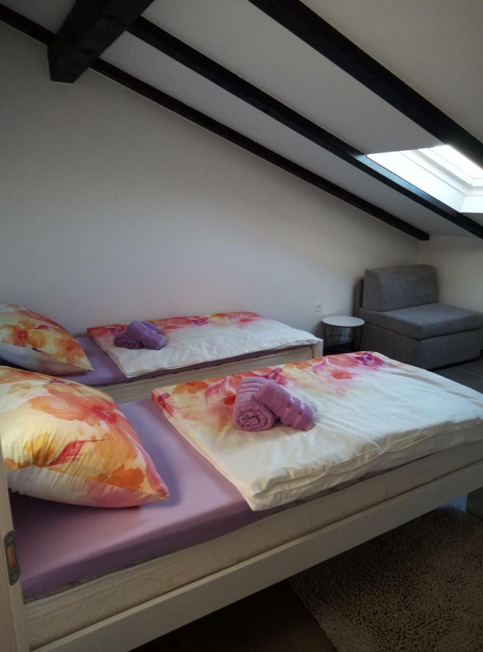 Apartman Rubinic Ловран Екстериор снимка
